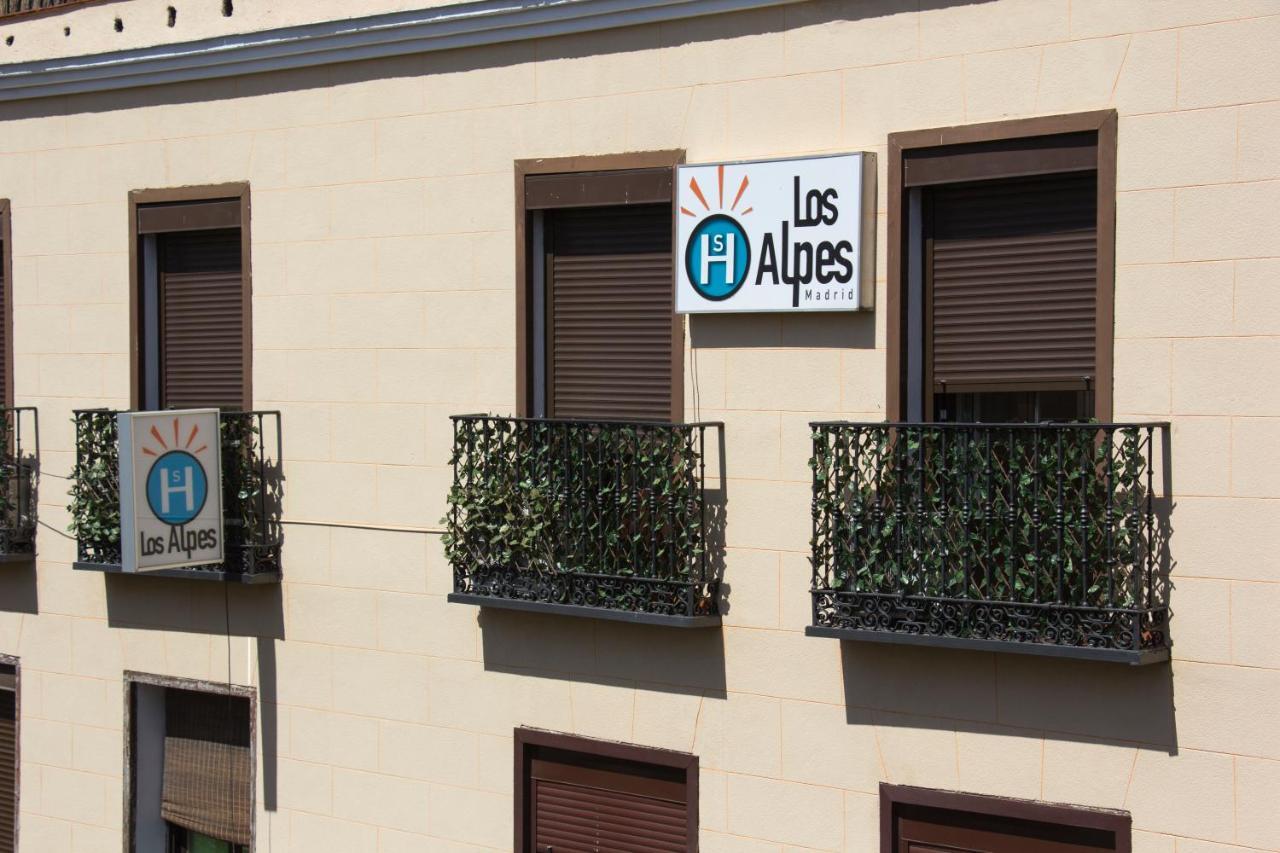 Hostal Los Alpes Madrid Exterior foto