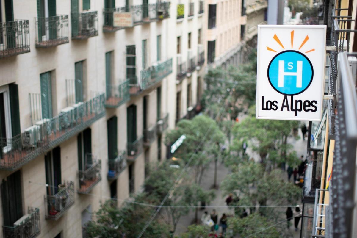 Hostal Los Alpes Madrid Exterior foto